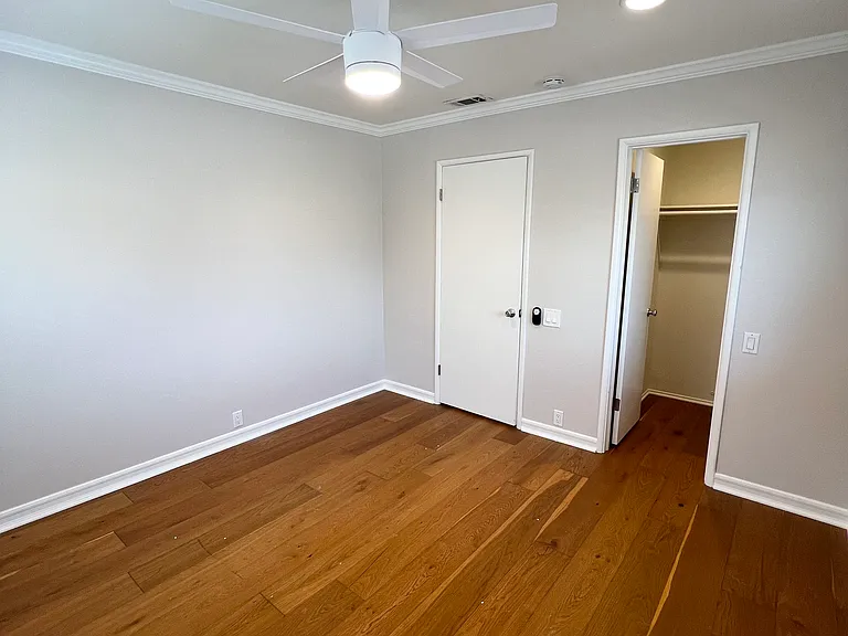 17141 Green Ln — Photo 33