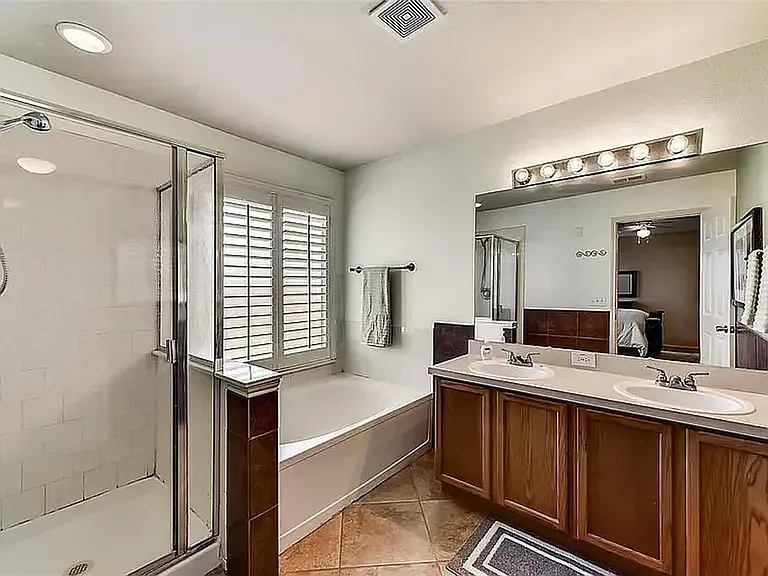 1206 Periwinkle Dr — Photo 13