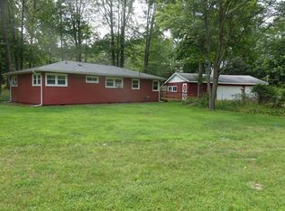 92 S Kellogg Dr, Midland, MI 48640