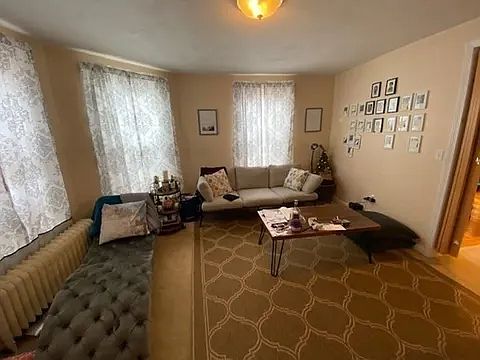 3rd image of 22 Gilbert St #1