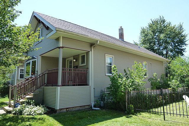 1st image of 1015 Lathrop Ave