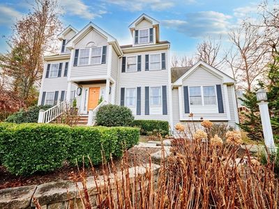 5 Derosier Dr, Middleton, MA, 01949
