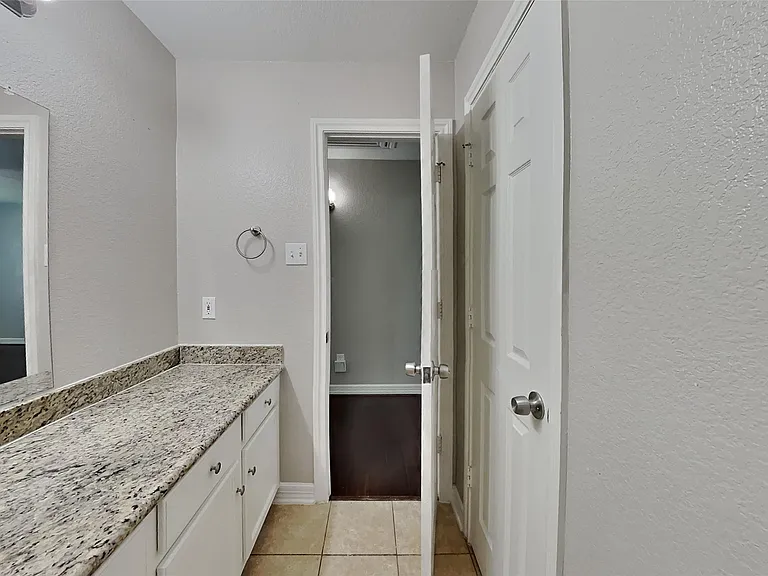 8803 Butterstone Ridge Ln — Photo 17