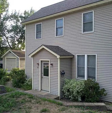 Building Photo - 911 2nd St