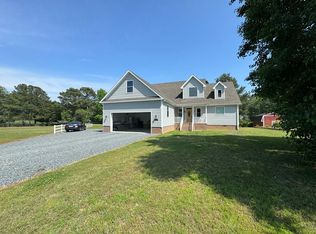 18432 Belote Ln, Onancock, VA 23417