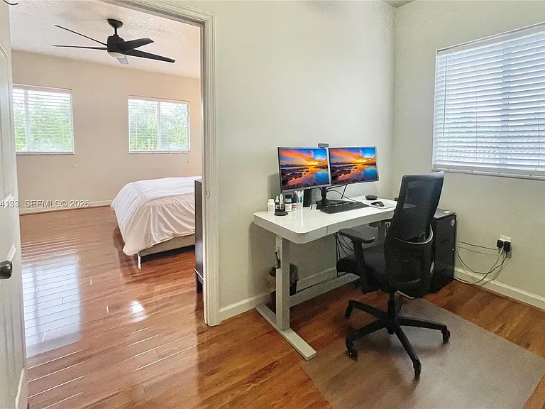 14121 SW 130th Ave — Photo 33