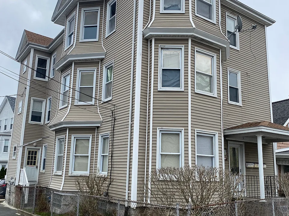 530 Bolton St #3