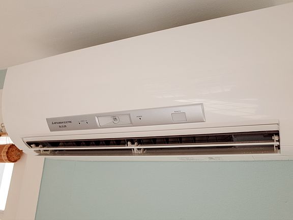 Efficient AC/Heat in sunroom