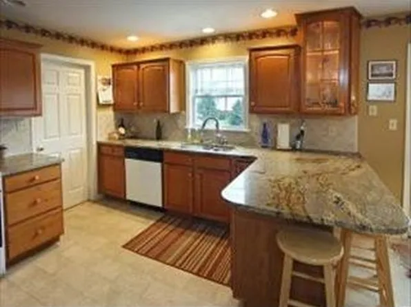 368 Squire Ln, Lititz, PA 17543