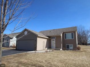 231 Florence Ave S, Annandale, MN 55302