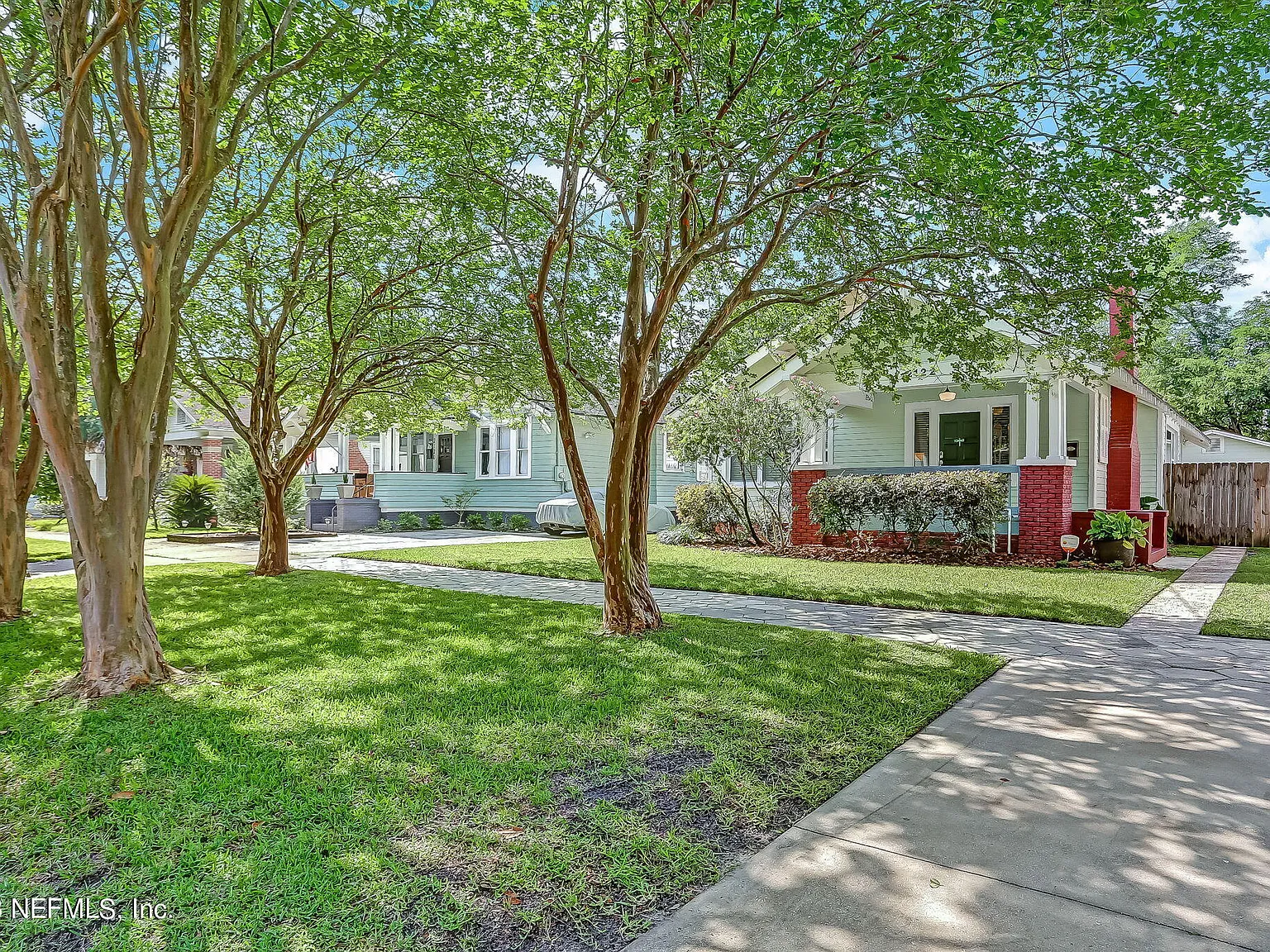3 bed, 2.5 bath, 1700 sqft, $3,250 — Photo 3