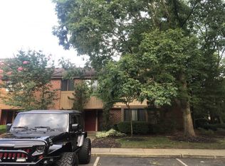 401A Cypress Point Cir, Mount Laurel, NJ 08054