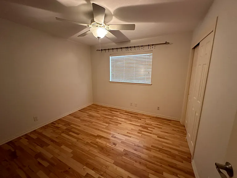 6023 Archwood Dr — Photo 20