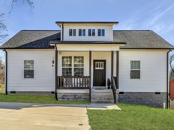 313 Hardin Ave, Dickson, TN 37055