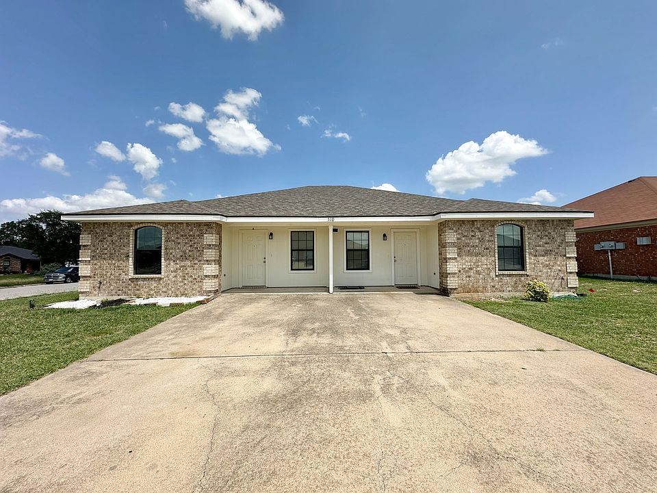 1st image of 510A Primrose Dr
