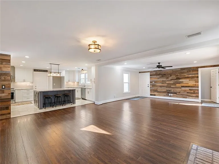 3965 Hamilton View Way — Photo 16