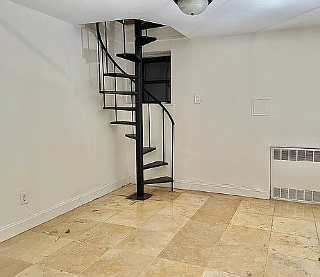 5th image of 886 10th Ave APT 1A