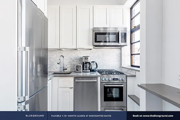 Rented by The Blueground | media 13