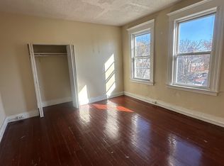 54 Dickerman St APT 3L, New Haven, CT 06511