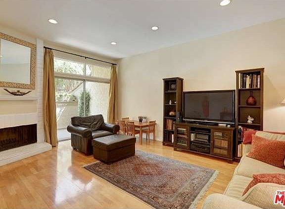 4th image of 17103 Palisades Cir