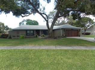 3695 Country Place Blvd, Sarasota, FL 34233