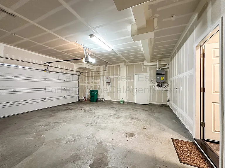 3331 Rosenblatt St — Photo 19