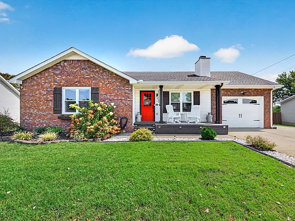 2nd image of 1318 Meredith Way