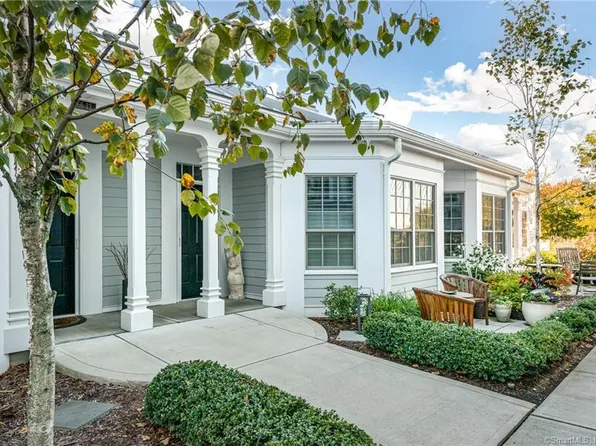 66 High Street #13, Guilford, CT 06437