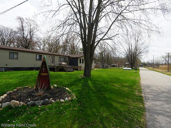 2nd image of 8565 Chapin Rd