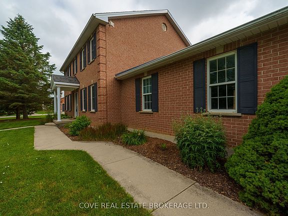 3rd image of 149 Salisbury Dr