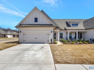 12389 Whitcomb Cir, Athens, AL 35613