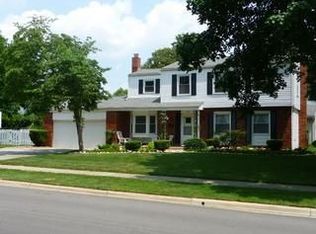 6682 Rieber St, Worthington, OH 43085