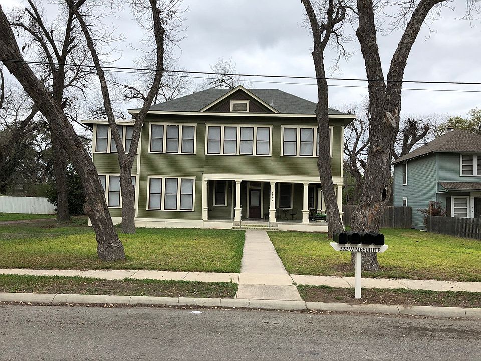 Newly refurbished 2/2