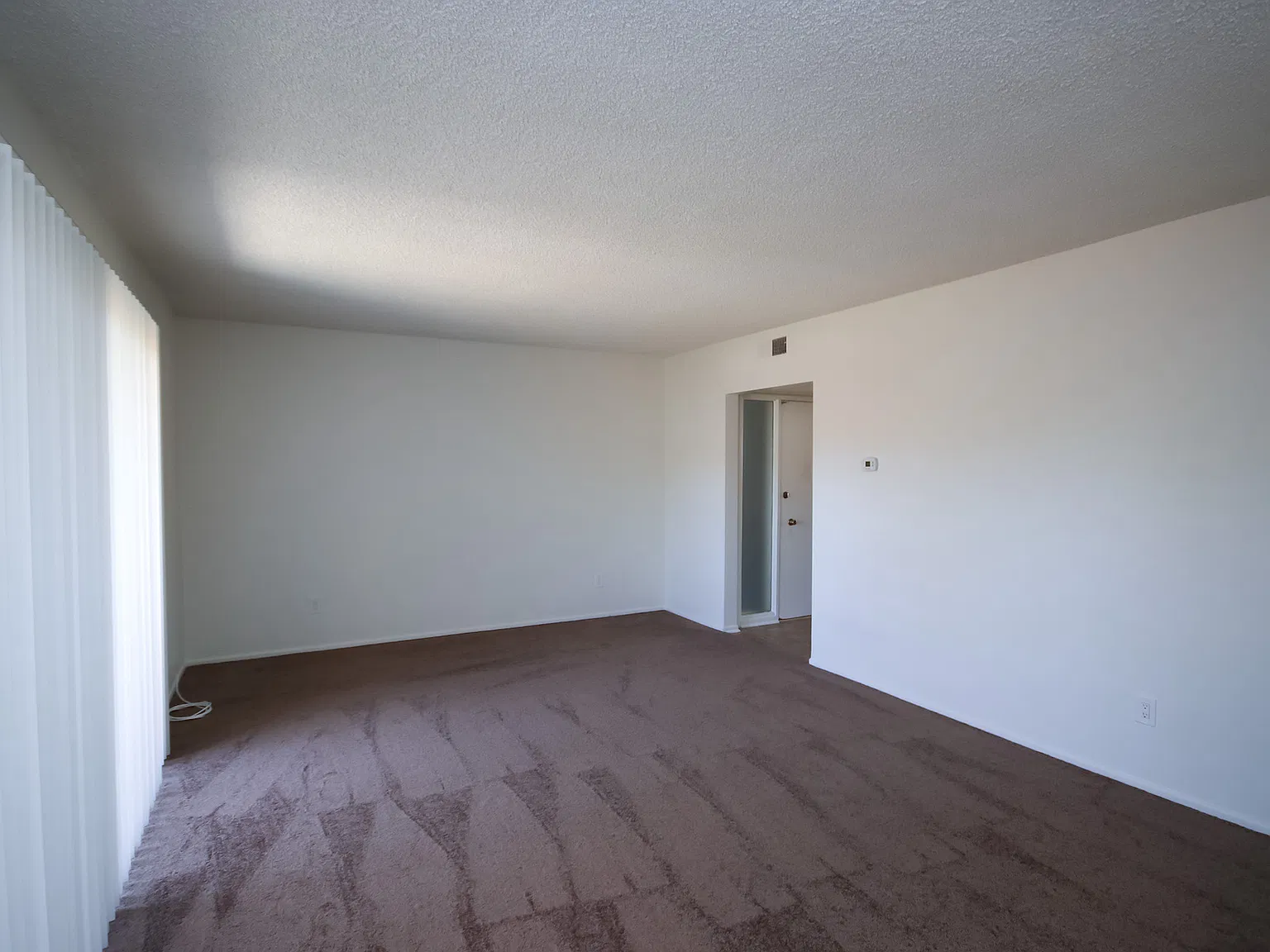 Gorgeous Spacious In the Heart of Sierra M... — Photo 4