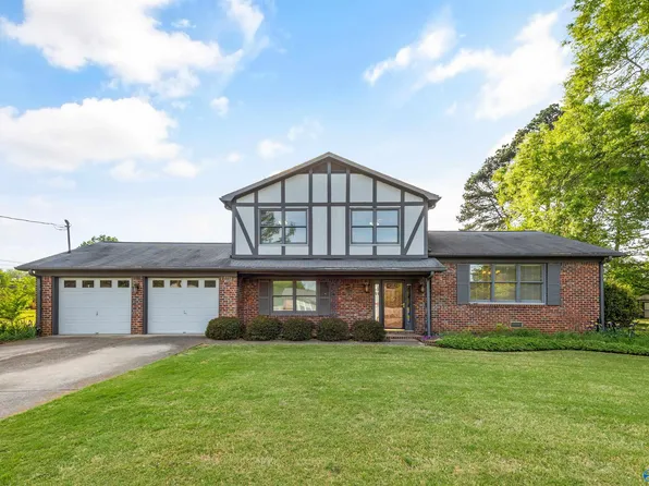 1928 Edenton Dr SW, Huntsville, AL 35803