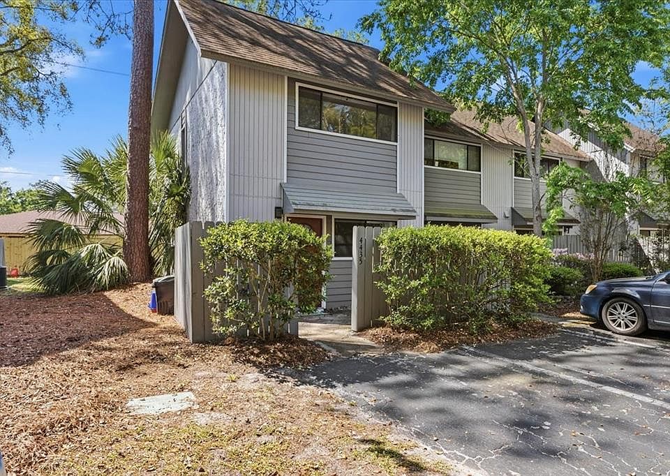 1st image of 4435 NW 41st Pl