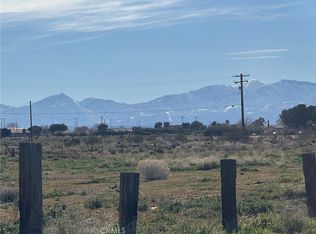 13290 Smoketree St, Victorville, CA 92392