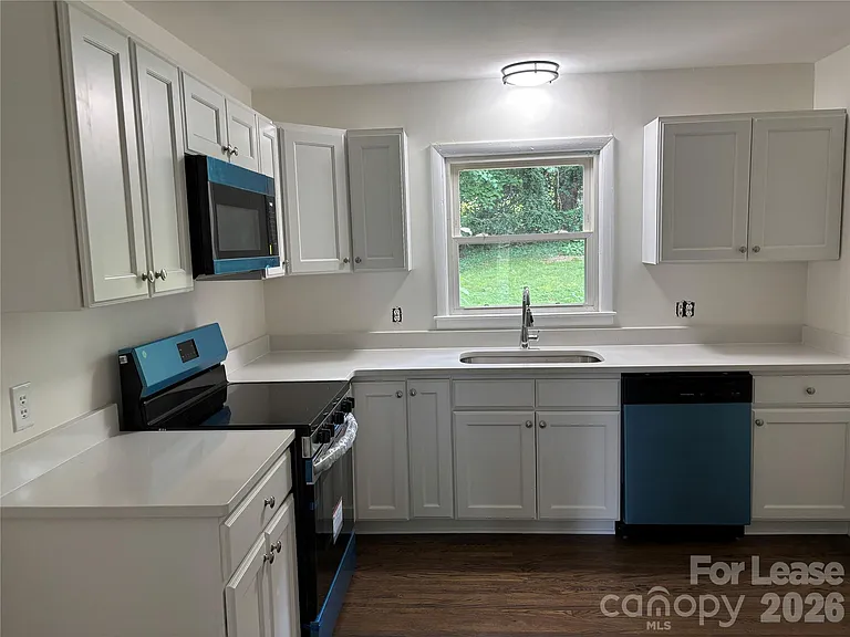 2627 Dora Dr — Photo 13