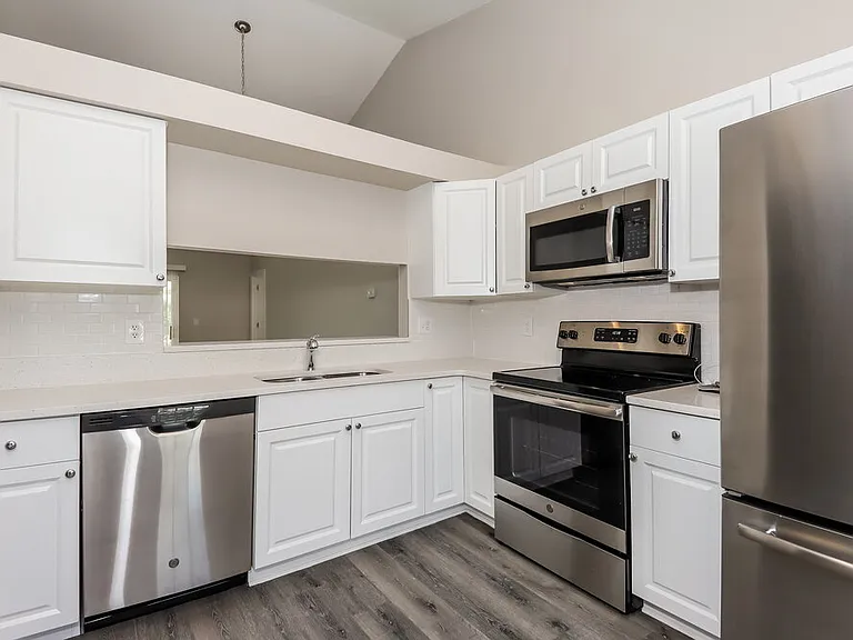 206 Lookout Dr — Photo 6