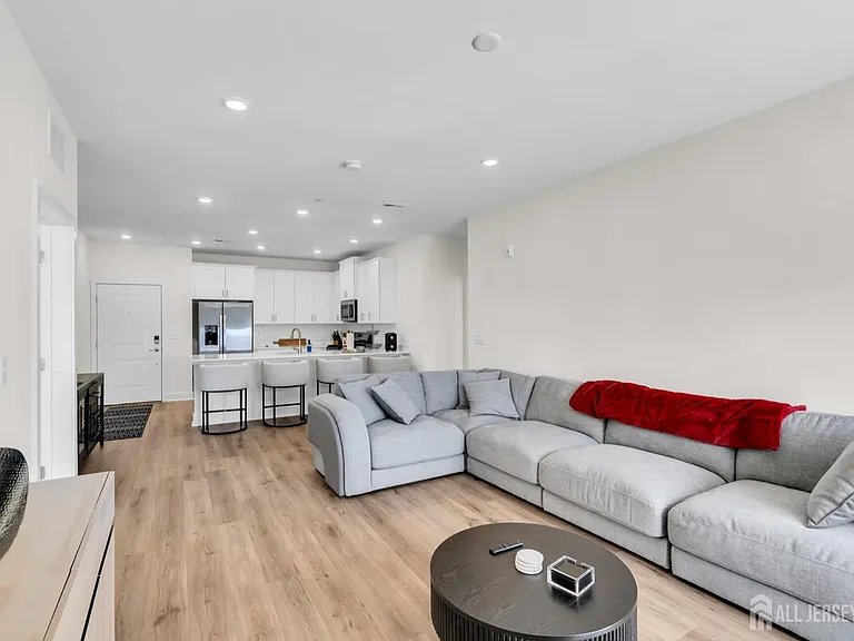 30102 Radford Ct — Photo 3