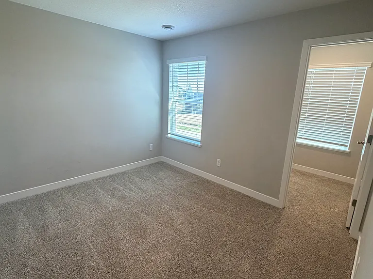 17033 Dysart Pl — Photo 14