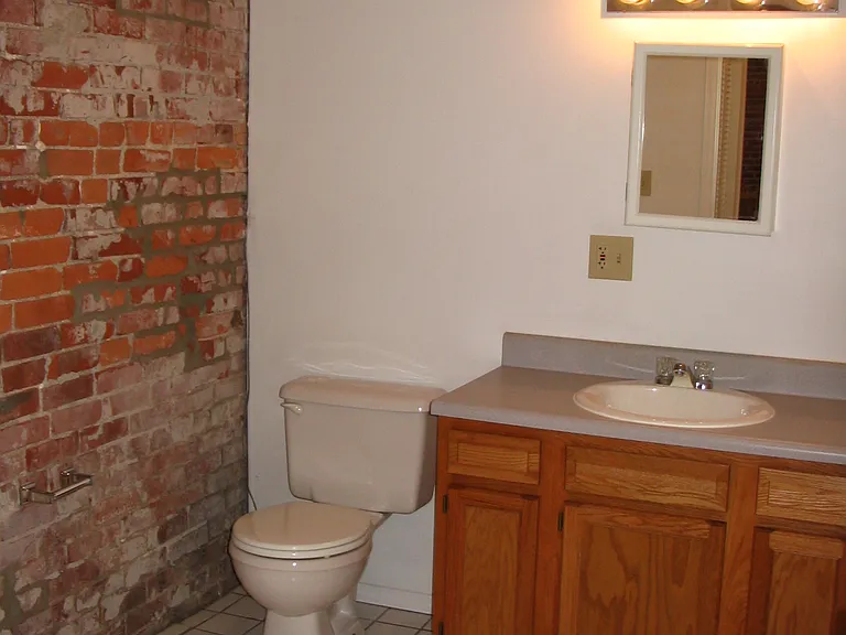 Day Companies Short North — Photo 16