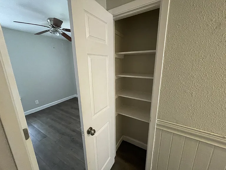 642 Morningview Dr — Photo 9