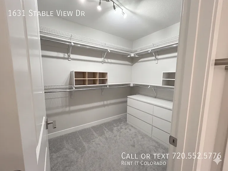 1631 Stable View Dr — Photo 7