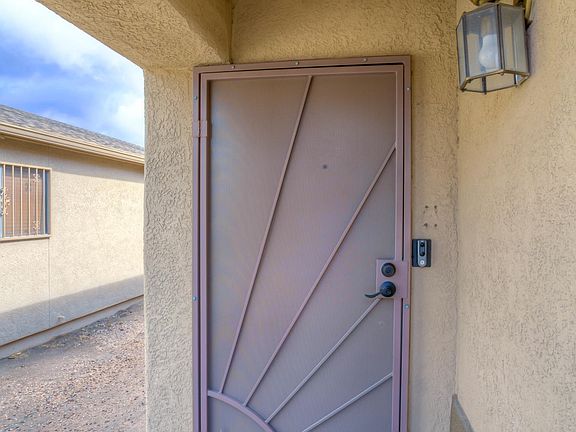 5th image of 6235 S Avenue De La Chandelle