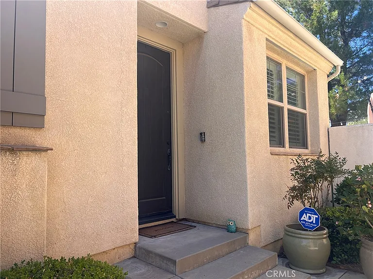 20251 Livorno Way — Photo 2