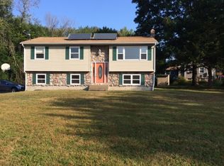 819 Norwich Ave, Colchester, CT 06415