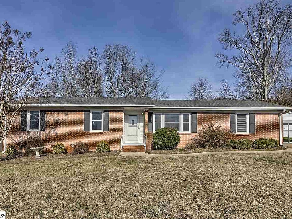 1st image of 100 Pennwood Ln