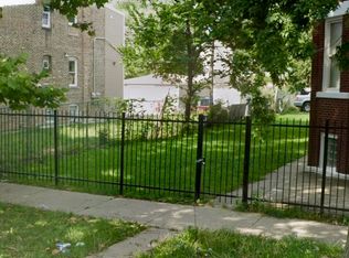 1032 N Springfield Ave, Chicago, IL 60651