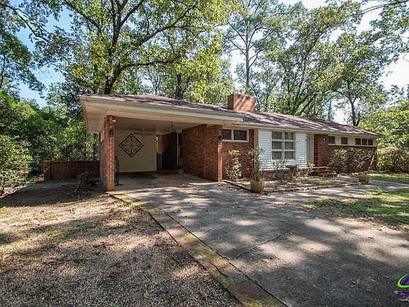 2nd image of 316 Oakview Sq